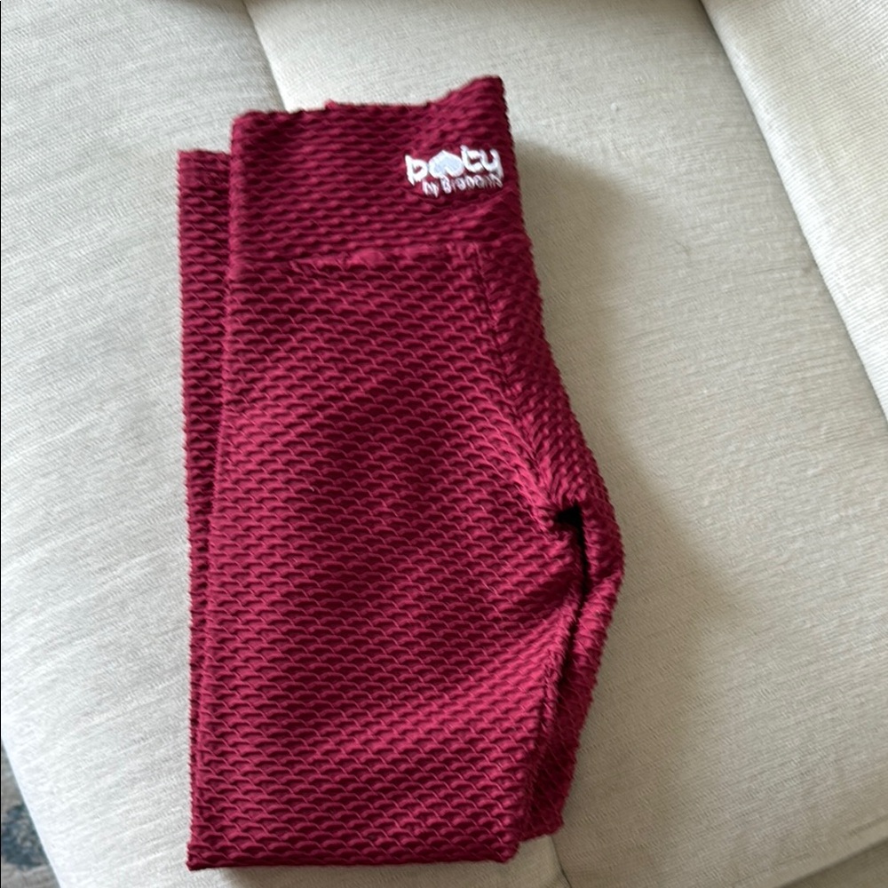 Booty by Brabants Red Textured Leggings